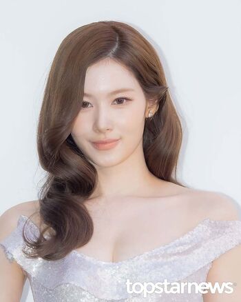 Minatozaki sana leaked private photo uncensored HD quality