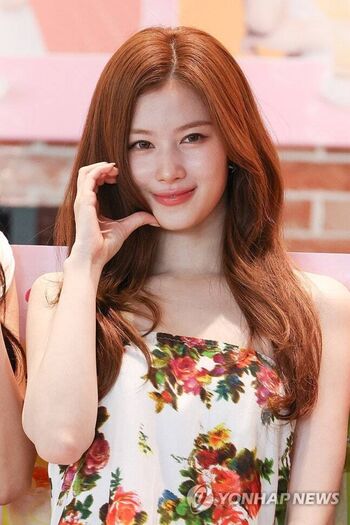 Minatozaki sana page leaked private photo uncensored HD quality
