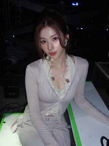 Minatozaki sana page leaked private photo uncensored HD quality