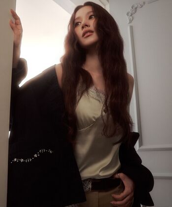 Minatozaki sana page leaked private photo uncensored HD quality