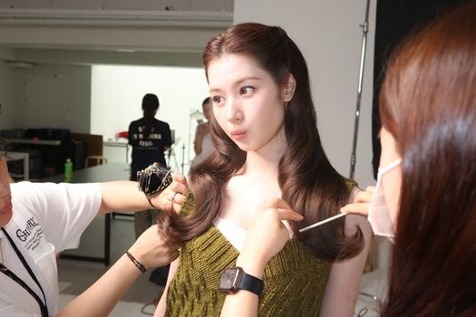 Minatozaki sana page leaked private photo uncensored HD quality