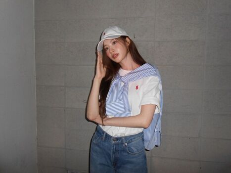 Minatozaki sana page leaked private photo uncensored HD quality