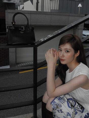 Minatozaki sana page leaked private photo uncensored HD quality
