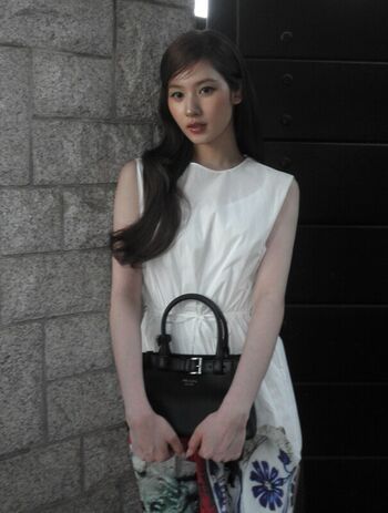 Minatozaki sana leaked private photo uncensored HD quality