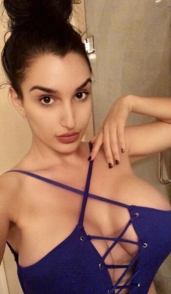 Missxocandice page leaked private photo uncensored HD quality