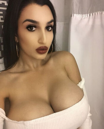 Missxocandice page leaked private photo uncensored HD quality
