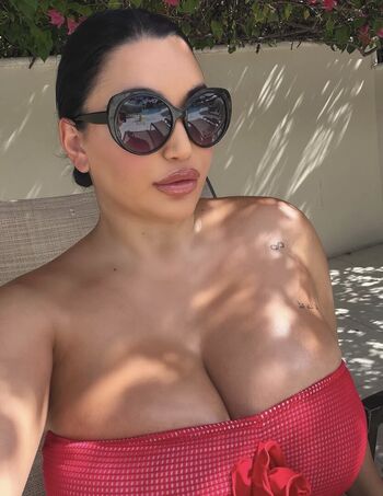 Missxocandice page leaked private photo uncensored HD quality