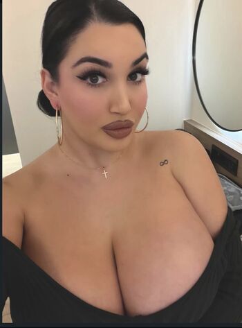 Missxocandice leaked private photo uncensored HD quality