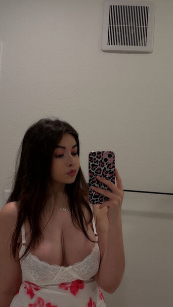 Mommymilkersrose page leaked private photo uncensored HD quality