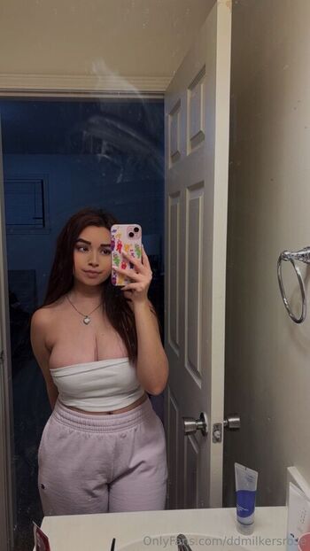 Mommymilkersrose leaked private photo uncensored HD quality