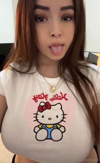 Mommymilkersrose leaked private photo uncensored HD quality