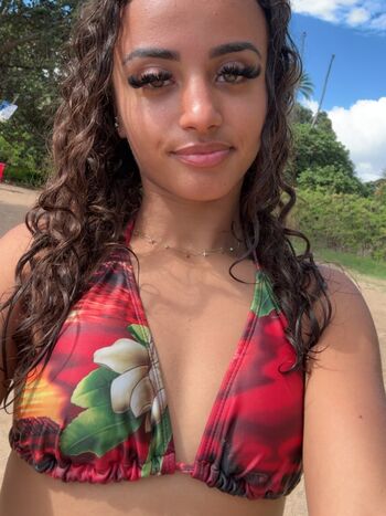 Nadiasultanx page leaked private photo uncensored HD quality