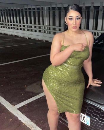 Nadiasultanx page leaked private photo uncensored HD quality
