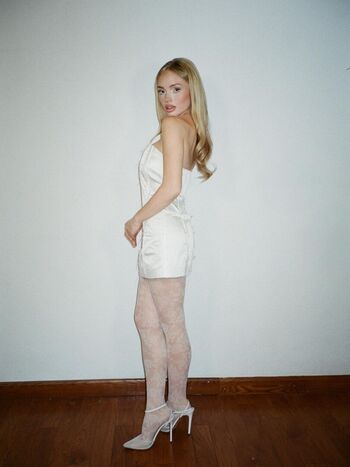 Natalie alyn lind  page leaked private photo uncensored HD quality