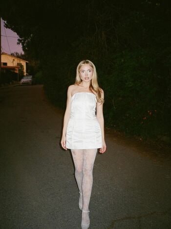 Natalie alyn lind  page leaked private photo uncensored HD quality