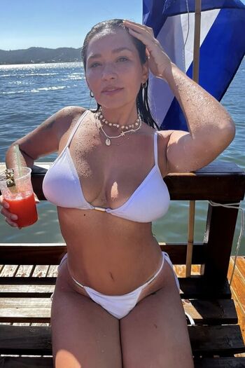 Nayybelen page leaked private photo uncensored HD quality