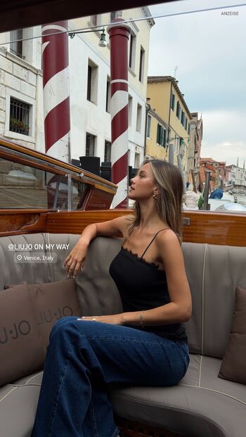 Nicola cavanis page leaked private photo uncensored HD quality