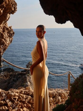 Nicola cavanis leaked private photo uncensored HD quality
