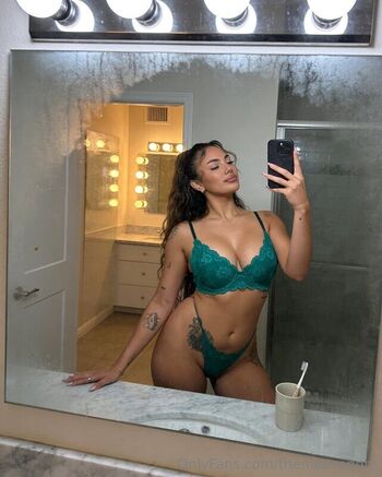 Nika venom page leaked private photo uncensored HD quality