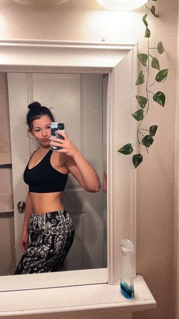 Nikki woods  page leaked private photo uncensored HD quality