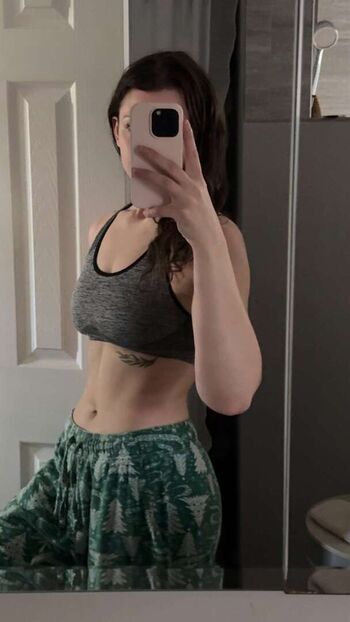 Nikki woods  page leaked private photo uncensored HD quality