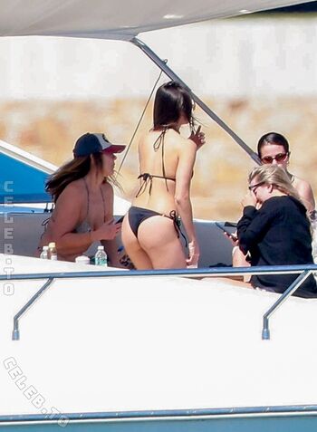Nina dobrev page leaked private photo uncensored HD quality