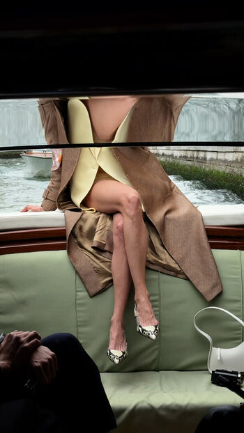 Nina dobrev leaked private photo uncensored HD quality