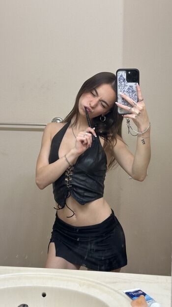 Nnayetakk  page leaked private photo uncensored HD quality