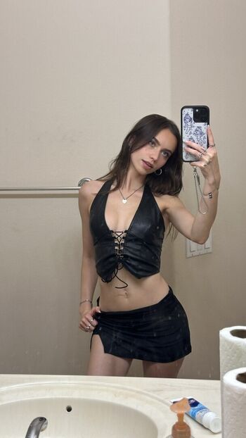 Nnayetakk  page leaked private photo uncensored HD quality