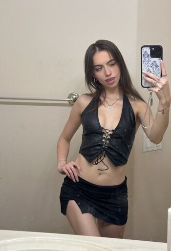 Nnayetakk  page leaked private photo uncensored HD quality