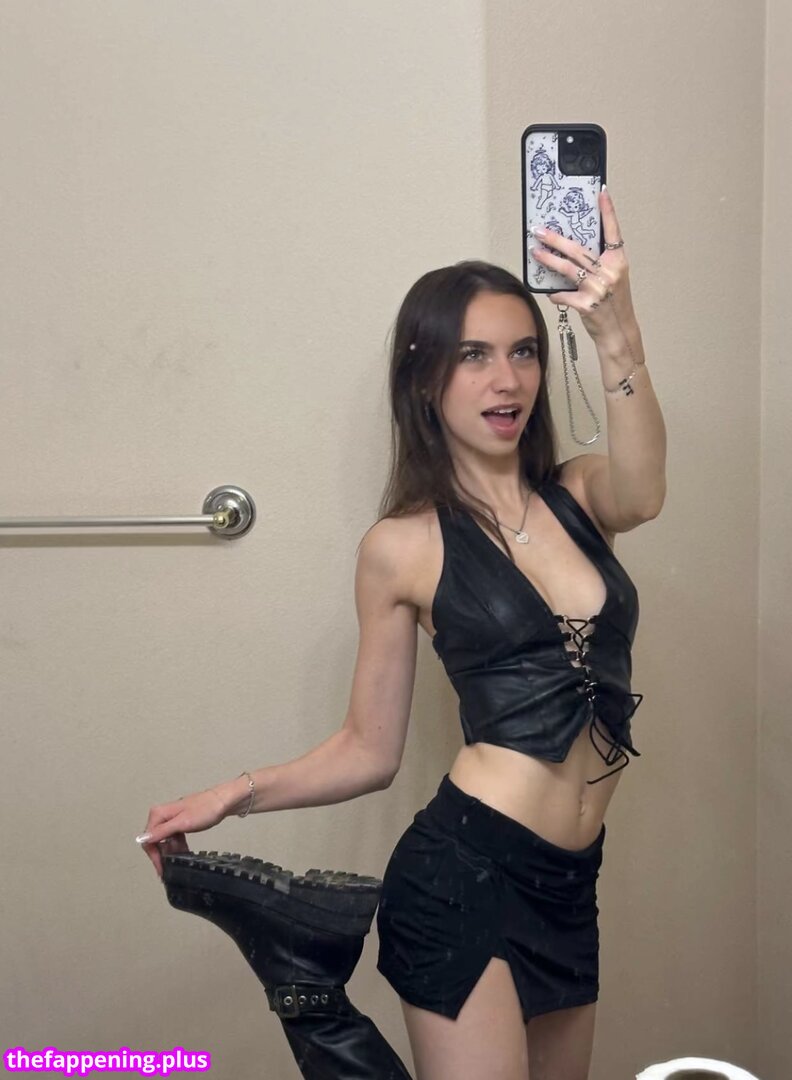 Nnayetakk / leaked private photo uncensored HD quality