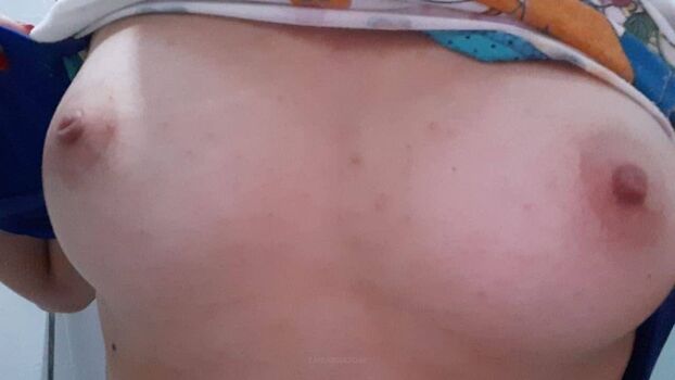 Novinhas com peitos pequenos leaked private photo uncensored HD quality