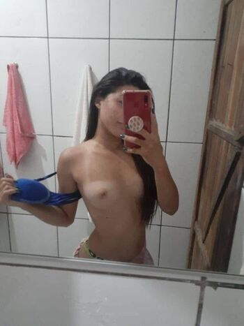 Novinhas com peitos pequenos leaked private photo uncensored HD quality