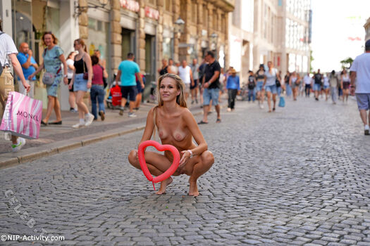 Nude in public page leaked private photo uncensored HD quality