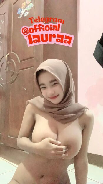 Officialauraa leaked private photo uncensored HD quality