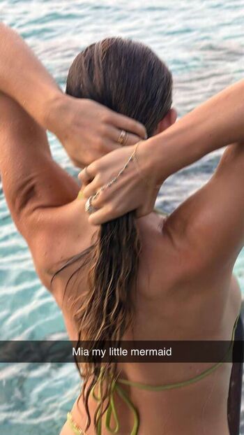 Olivia ponton page leaked private photo uncensored HD quality