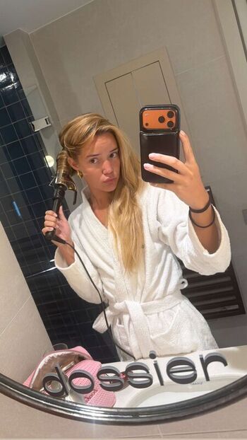 Olivia ponton page leaked private photo uncensored HD quality