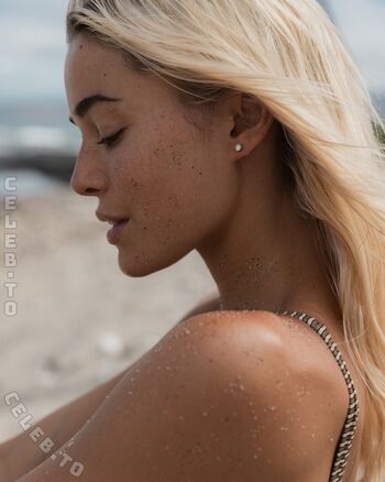 Olivia ponton page leaked private photo uncensored HD quality