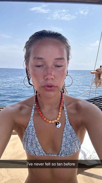 Olivia ponton page leaked private photo uncensored HD quality