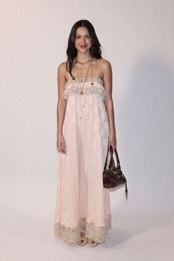 Olivia rodrigo  page leaked private photo uncensored HD quality