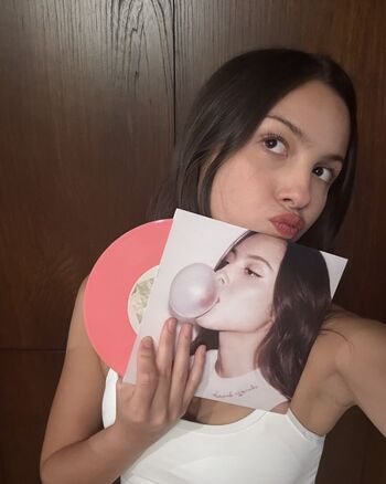 Olivia rodrigo  page leaked private photo uncensored HD quality