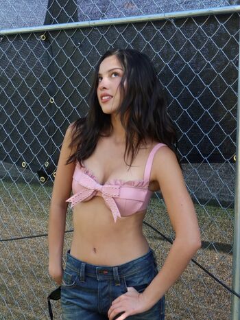 Olivia rodrigo  page leaked private photo uncensored HD quality