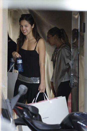 Olivia rodrigo  page leaked private photo uncensored HD quality