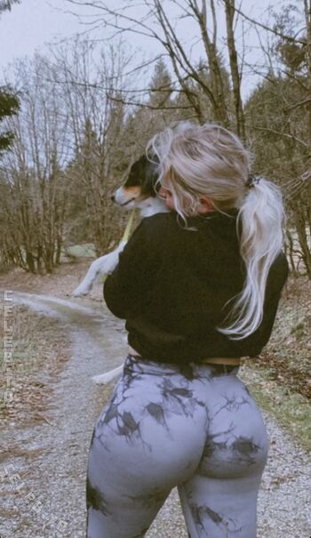 Oliviahbls page leaked private photo uncensored HD quality