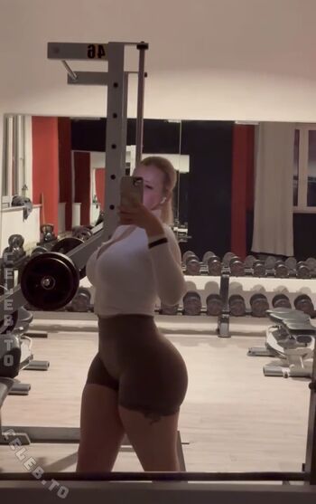 Oliviahbls leaked private photo uncensored HD quality