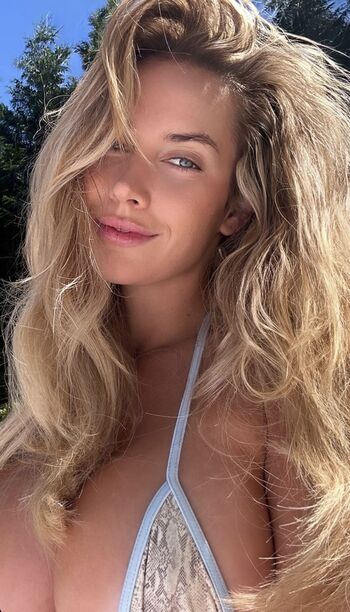 Paige spiranac  page leaked private photo uncensored HD quality