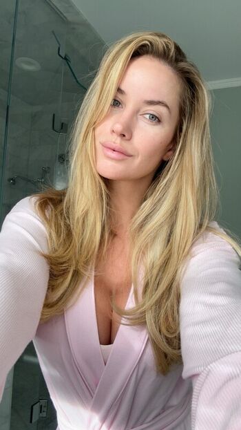 Paige spiranac  page leaked private photo uncensored HD quality