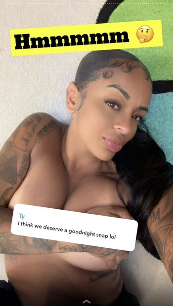 Paigey cakey leaked private photo uncensored HD quality