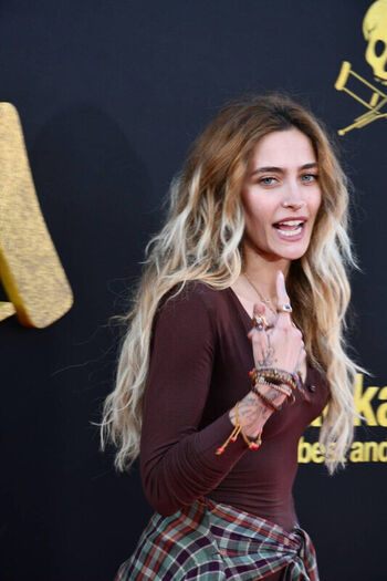 Paris jackson  page leaked private photo uncensored HD quality