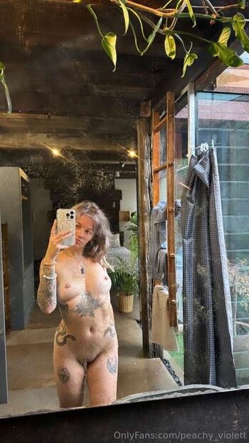 Peachy violett leaked private photo uncensored HD quality